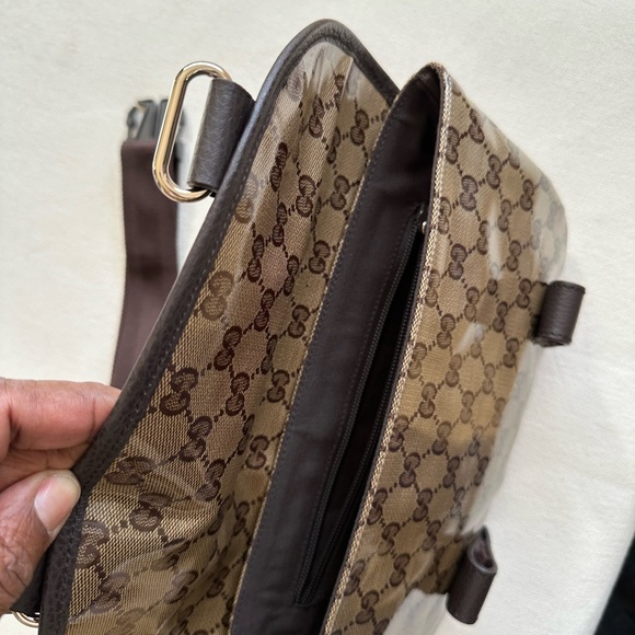 Authentic Gucci Fanny Pack - Picture 4 of 16